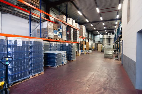 clean-warehouse-quality-inspection