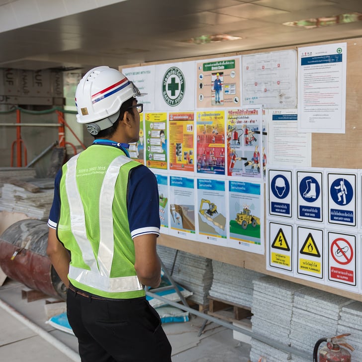 worker-viewing-regulation-posters