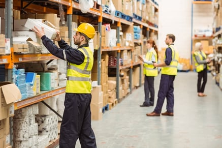 workers-warehouse-inventory